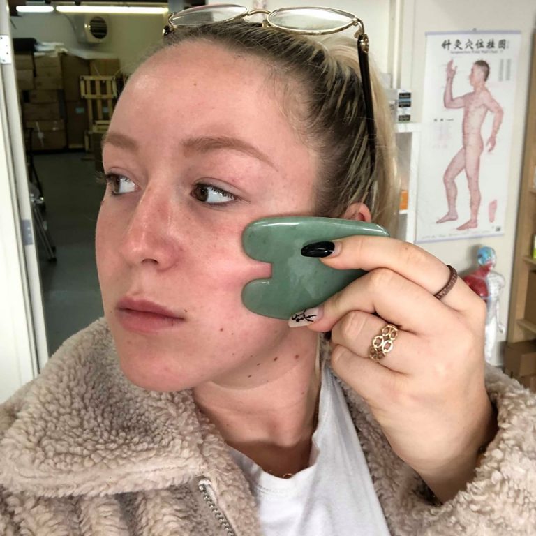 How to Choose the Right Gua Sha Tools for Your Face